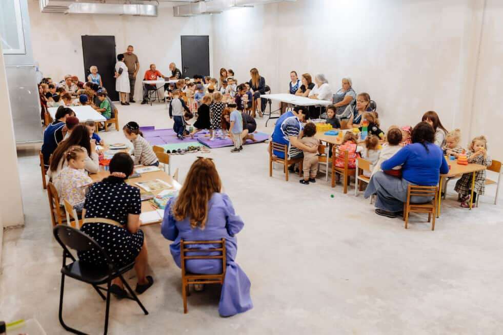 "מדינת ישראל ויתרה עלינו. זה זועק לשמיים". פליטים יהודים במקלטים. | באדיבות פדרציית הקהילות היהודיות באוקראינה "מדינת ישראל ויתרה עלינו. זה זועק לשמיים". פליטים יהודים במקלטים. | באדיבות פדרציית הקהילות היהודיות באוקראינה