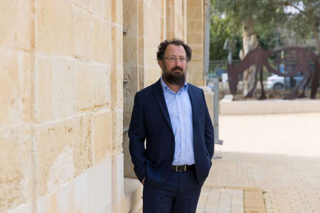 אלעזר בן־הרא"ש. | לירון מולדובן אלעזר בן־הרא"ש. | לירון מולדובן