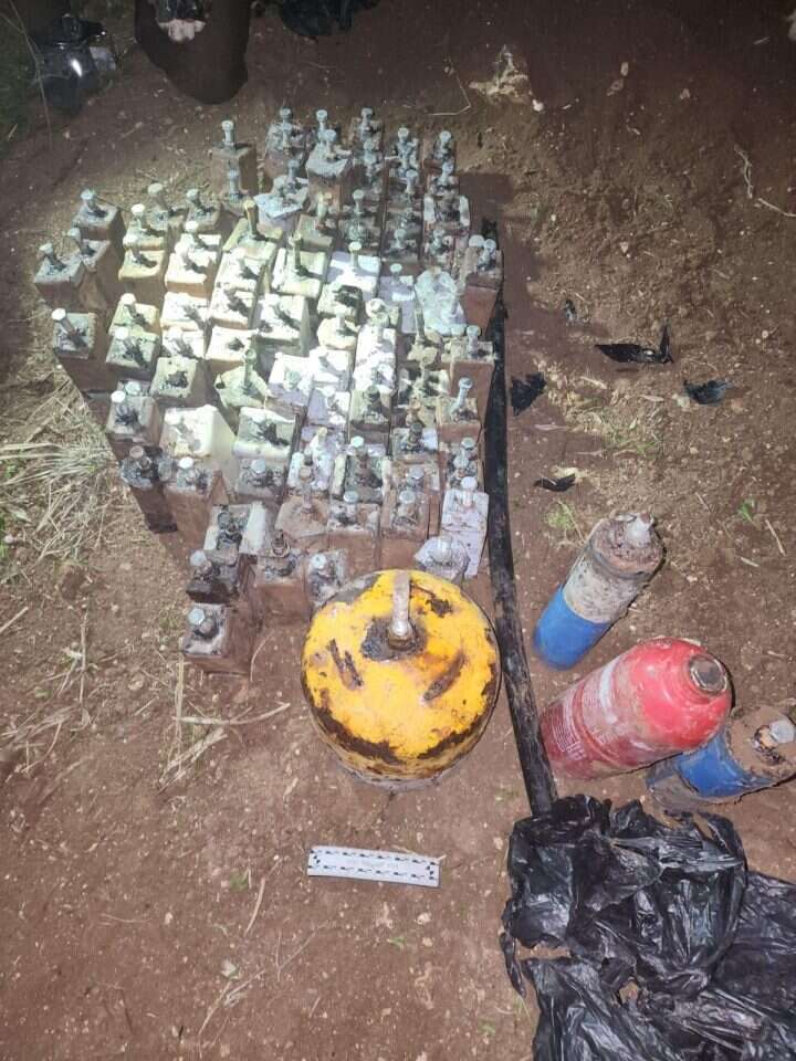 המטענים שנתפסו. | דוברות שב״כ