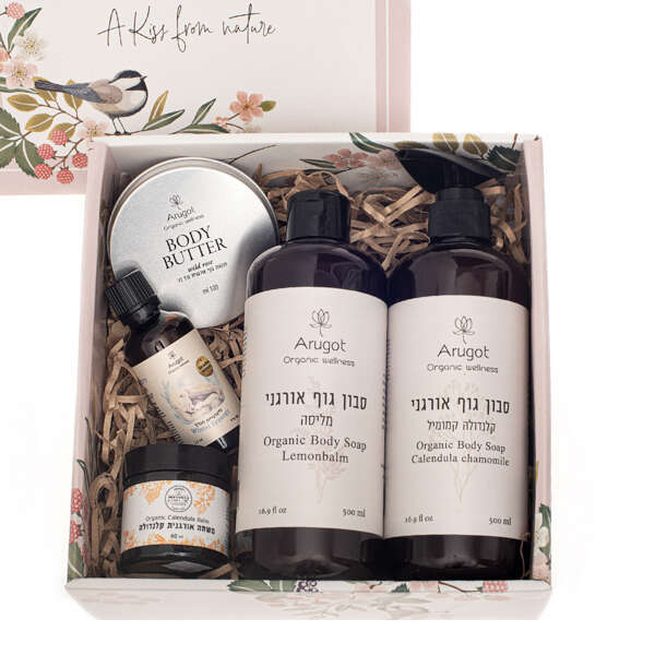 מארז של חברת ערוגות ממושב שובה. | יח"צ