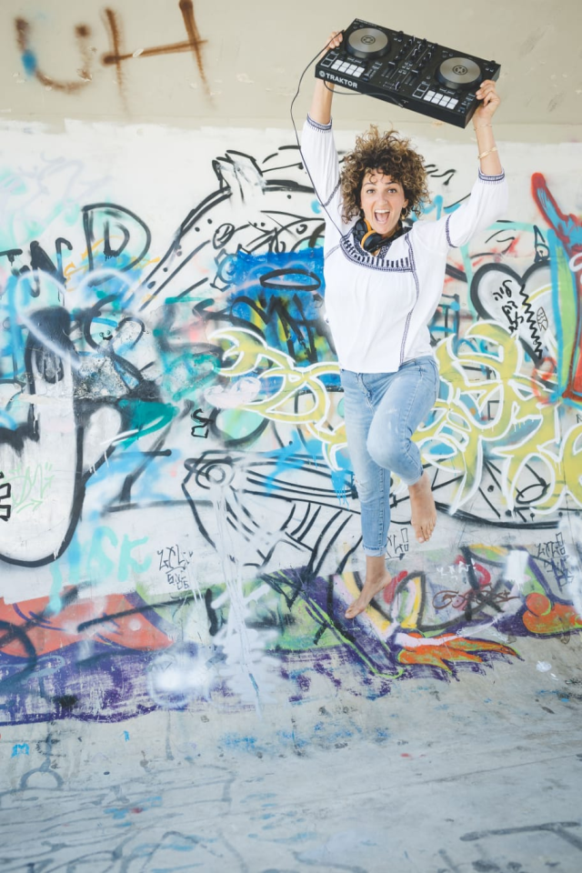 חלי אנקרי. | ילנה קוונטי