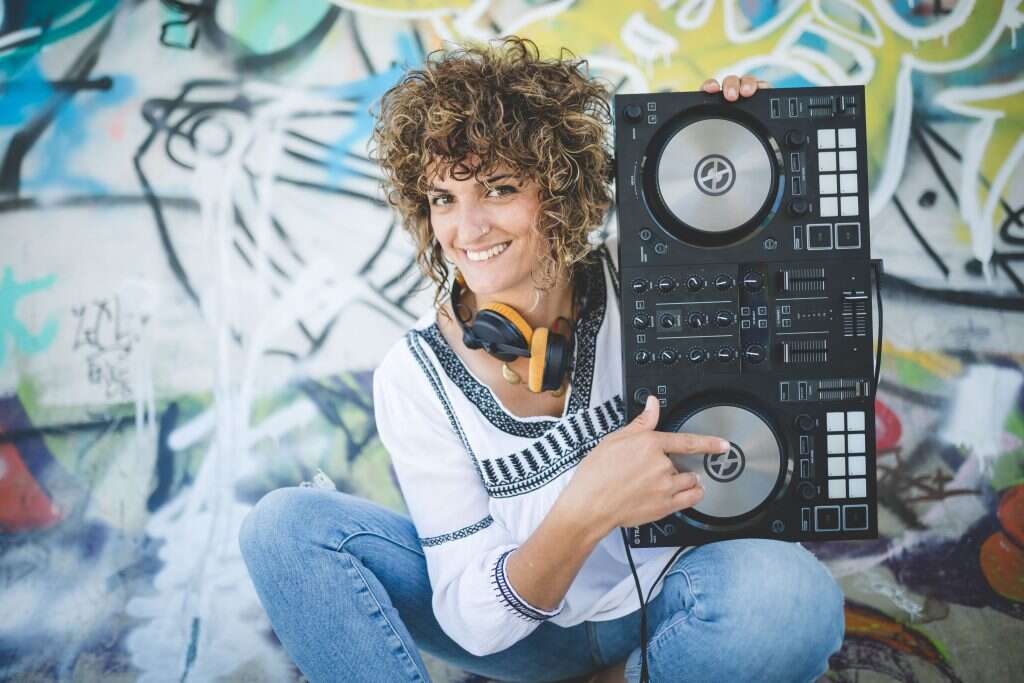 חלי אנקרי. | ילנה קוונטי