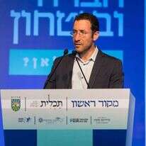 איציק שמולי בוועידת מקור ראשון בשדרות. | לירון מולדובן