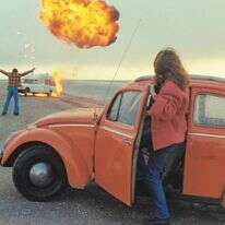 הקפיצה של גרוסמן מירושלים לדמותו של עריק אמריקאי ממלחמת וייטנאם מוסברת בהשפעת סרטי התקופה עליו.
מתוך הסרט "ידיד אמריקאי", 1977 | באדיבות yes