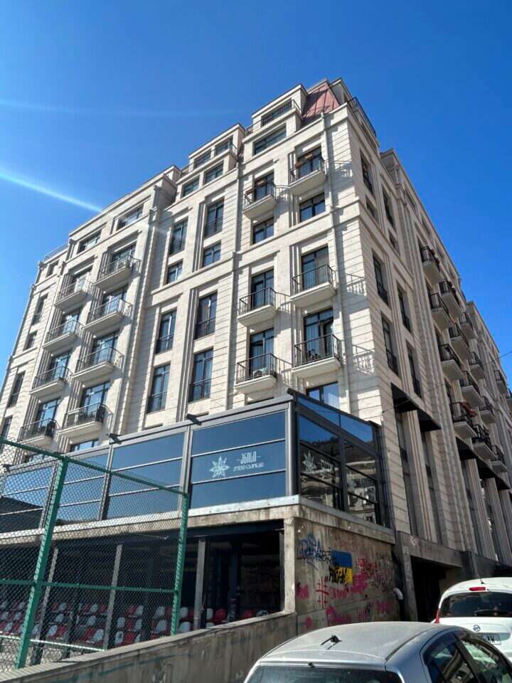 המלון בגיאורגיה. | אריאל שנבל