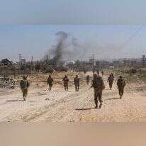 הלחץ הצבאי גרם לחמאס לרכך את דרישותיו. כוחות צה"ל ברצועת עזה. | דובר צה"ל