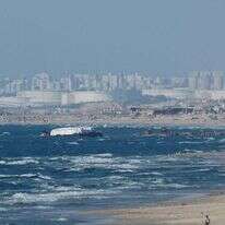הספינה הספרדית בחוף עזה. | רויטרס