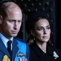 הנסיך וויליאם והנסיכה קייט. | Emilio Morenatti, AP