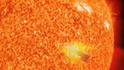 הגשושית פרקר בהדמיה על רקע השמש. | שאטרסטוק