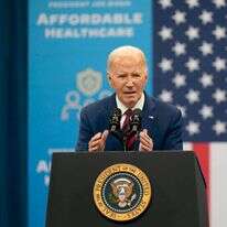 ביידן. | אי.פי.איי