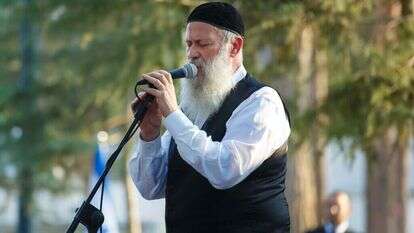 מבין את תהומות הכאב. שולי רנד. | משה שי, פלאש 90 מבין את תהומות הכאב. שולי רנד. | משה שי, פלאש 90