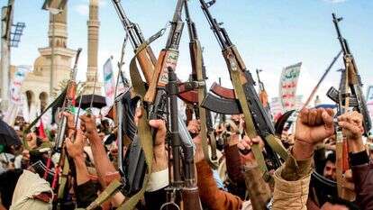 מפגינים תימנים מביעים תמיכה בחמאס בצנעא. | AFP