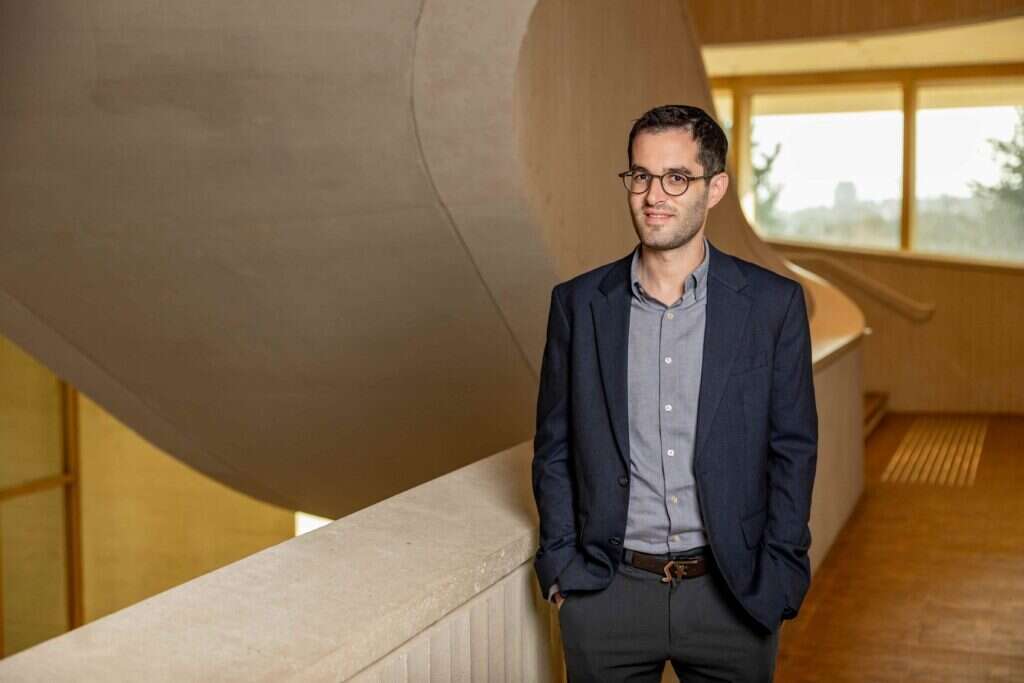 יקי אדמקר. | נעמה שטרן