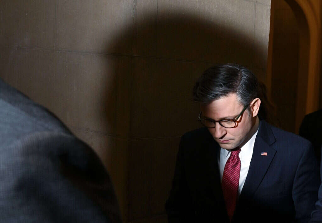 היו"ר הרפובליקני של בית הנבחרים מייק ג'ונסון. | מאט מקיין, הוושינגטון פוסט