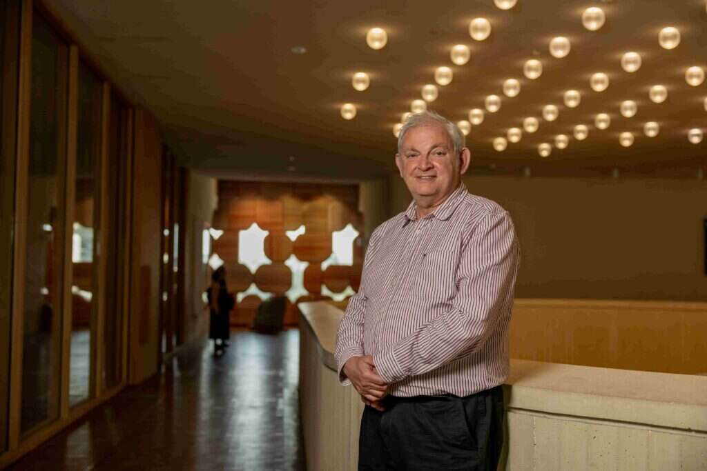 ד"ר בני גזונדהייט. | נעמה שטרן