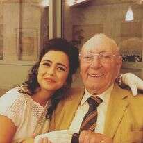 מוריס אל-מדיוני עם נטע אלקיים. | באדיבות המצולמת