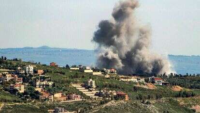 תקיפות צה"ל בכפרי דרום לבנון. | AFP