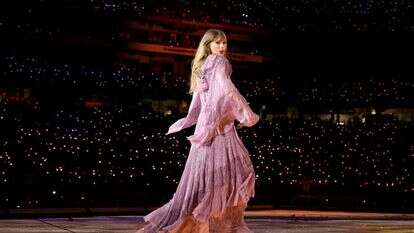 טיילור סוויפט בהופעה. | גטי אימג'ס טיילור סוויפט בהופעה. | גטי אימג'ס