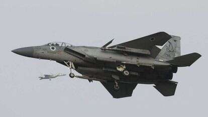 מטוס קרב של חיל האוויר. | EPA