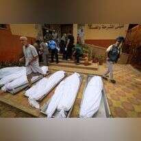 פלסטינים בחאן יונס בתחילת המלחמה. | ראחים חאטיב, פלאש 90