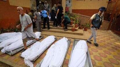 פלסטינים בחאן יונס בתחילת המלחמה. | ראחים חאטיב, פלאש 90