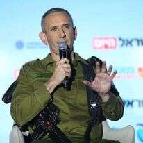 דובר צה"ל, דניאל הגרי. | לירון מולדובן