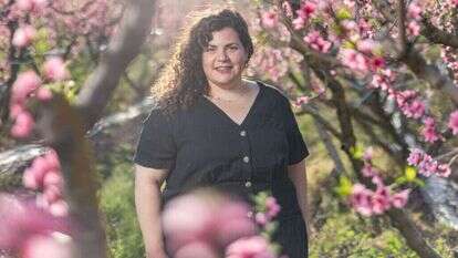 נועה אמרופל. | נעמה שטרן