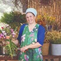 אילת אליהו, סטודיו "שדות" לשזירת פרחים. | אריק סולטן