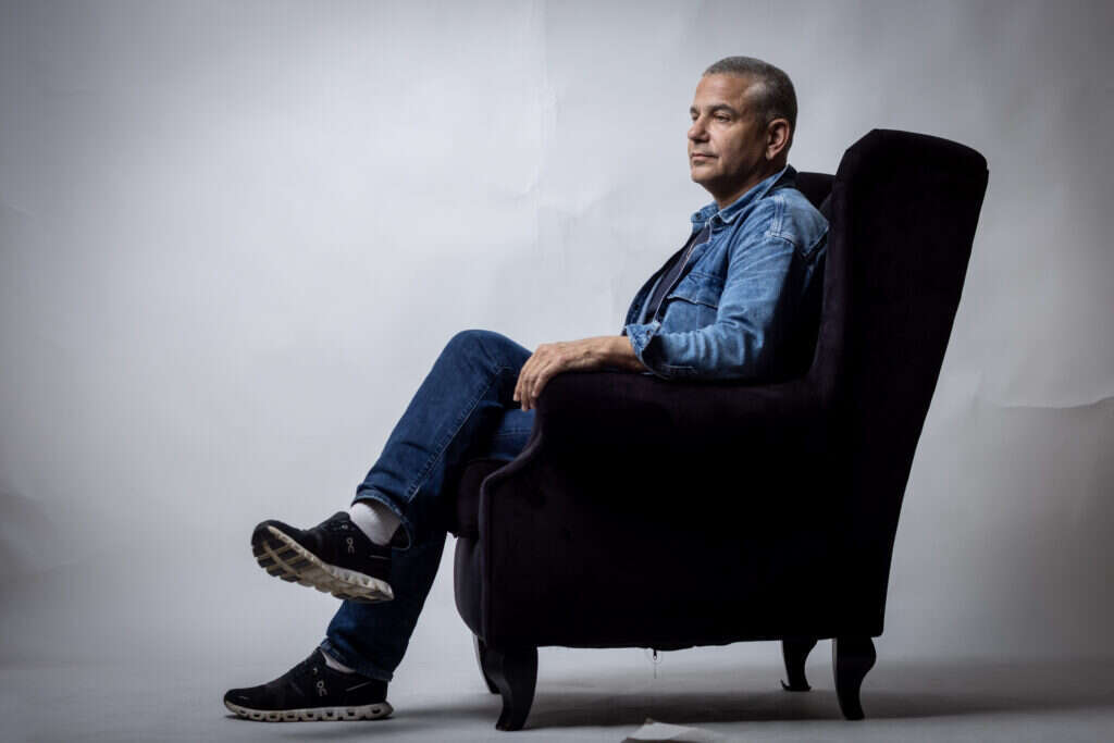 ינון מגל. | אריק סולטן