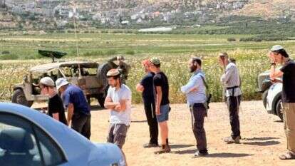 תושבי בנימין בהפגנה נגד פיגועי הטרור, היום