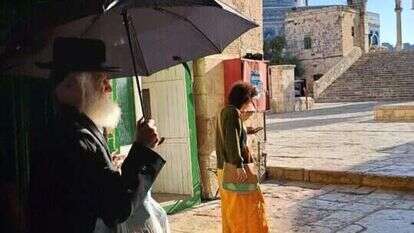 הרב יוסף אלבום בהר הבית, השבוע