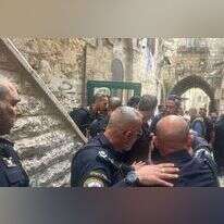 זירת הפיגוע סמוך לשער הפרחים. | דוברות המשטרה