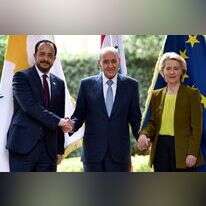 נשיאת הנציבות האירופית אורסולה גרטרוד פון דר ליין בלבנון. | EPA/WAEL HAMZEH