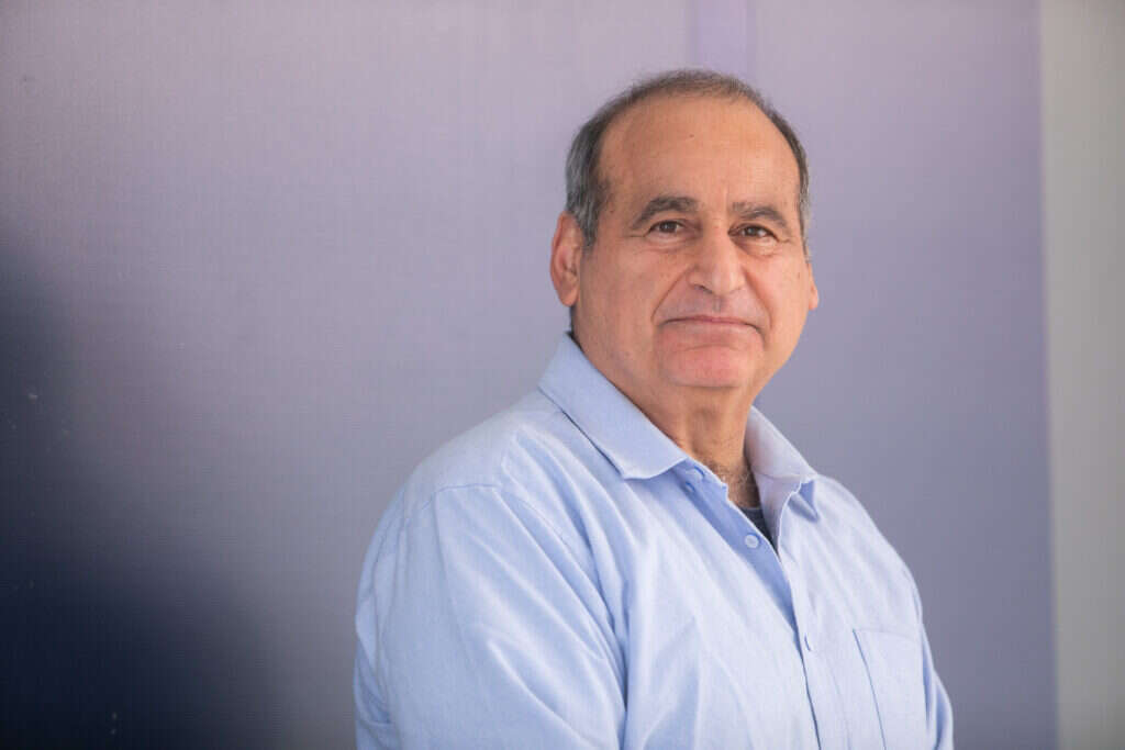 דוד חכם. | יוסי אלוני