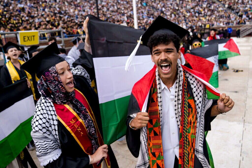 מפגינים נגד ישראל באוניברסיטת מישיגן. | AFP