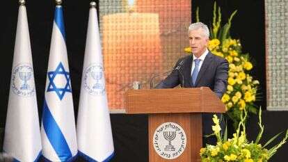 ראש המוסד דדי ברנע בטקס יום השואה