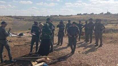 כוחות משטרה בגבעת אור מאיר בבנימין