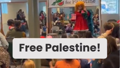 שעת סיפור עם דראג קווין וקריאות לשחרור פלסטין. | מסך מ-X שעת סיפור עם דראג קווין וקריאות לשחרור פלסטין. | מסך מ-X