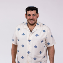 אבישי אדלר. | אריק סולטן. סטיילינג: מעיין רתם ברש