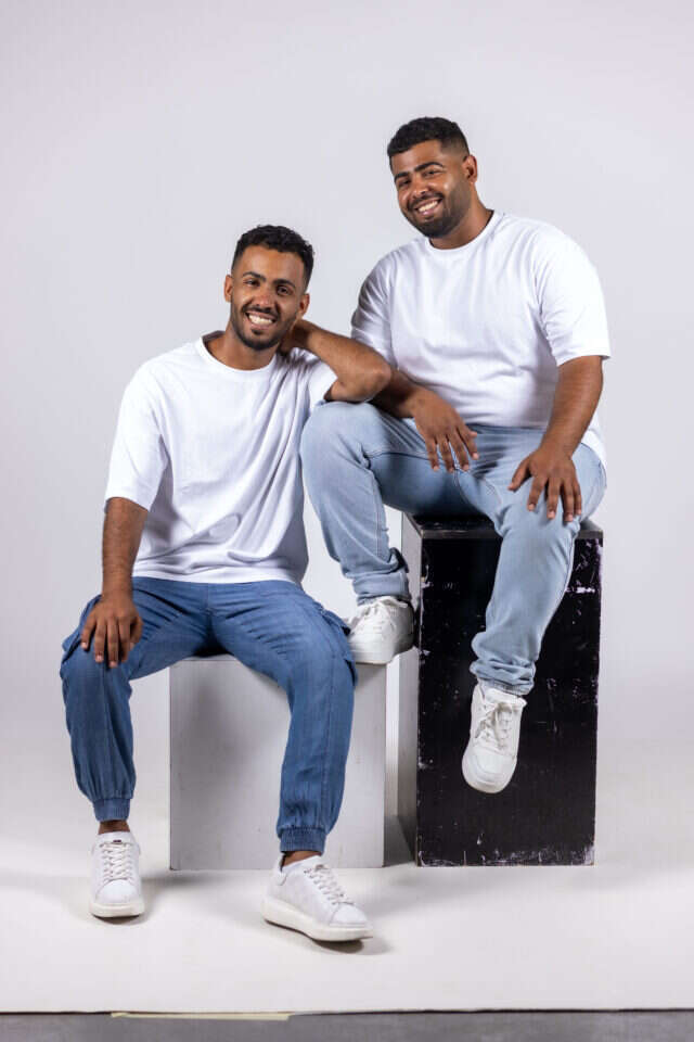 האחים דניאל ונריה שרעבי. | אריק סולטן