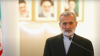 כמאל ח'ראזי, יועצו של מנהיג איראן עלי חמינאי. | מסך מיוטיוב