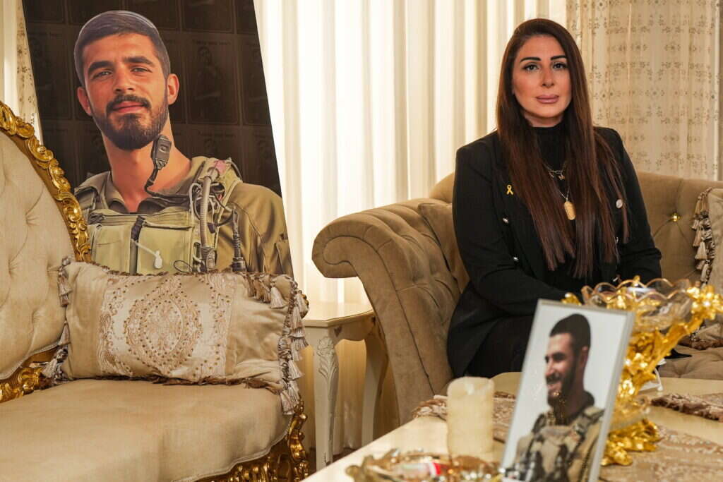 לילא עבאס אמא של ג'מאל ז״ל. | אייל מרגולין, ג׳יני לילא עבאס אמא של ג'מאל ז״ל. | אייל מרגולין, ג׳יני