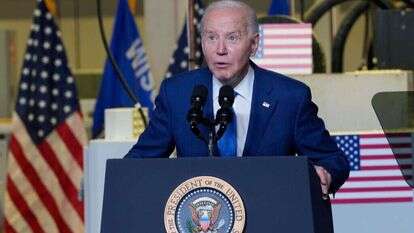 מושך בחבל מהצד האמריקני. ביידן. | איי. פי