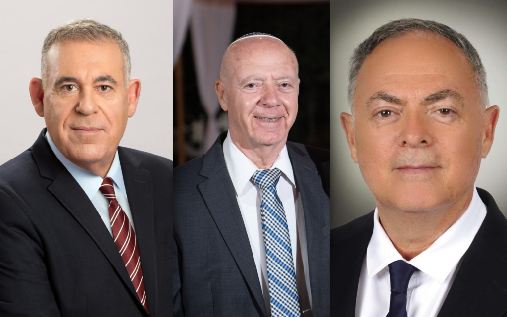 מימין: תא״ל במיל' פיני יונגמן, אל"מ במיל' שאול לוי ובועז לוי, משיאי משואת המגן תשפ"ד (צילומים באדיבות: רפאל, אלביט, התעשייה האווירית)