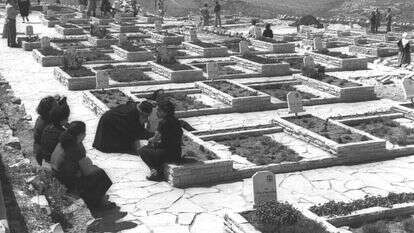 בית העלמין הצבאי בהר הרצל, 1954. | לע"מ