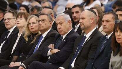 ראש הממשלה בנימין נתניהו בטקס הזיכרון בבית יד לבנים בשנה שעברה. | מארק ישראל סאלם, פלאש 90 ראש הממשלה בנימין נתניהו בטקס הזיכרון בבית יד לבנים בשנה שעברה. | מארק ישראל סאלם, פלאש 90