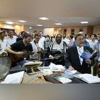 תפילת יום העצמאות. | גרשון אלינסון