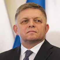 רוברט פיצו. | מסך מיוטיוב