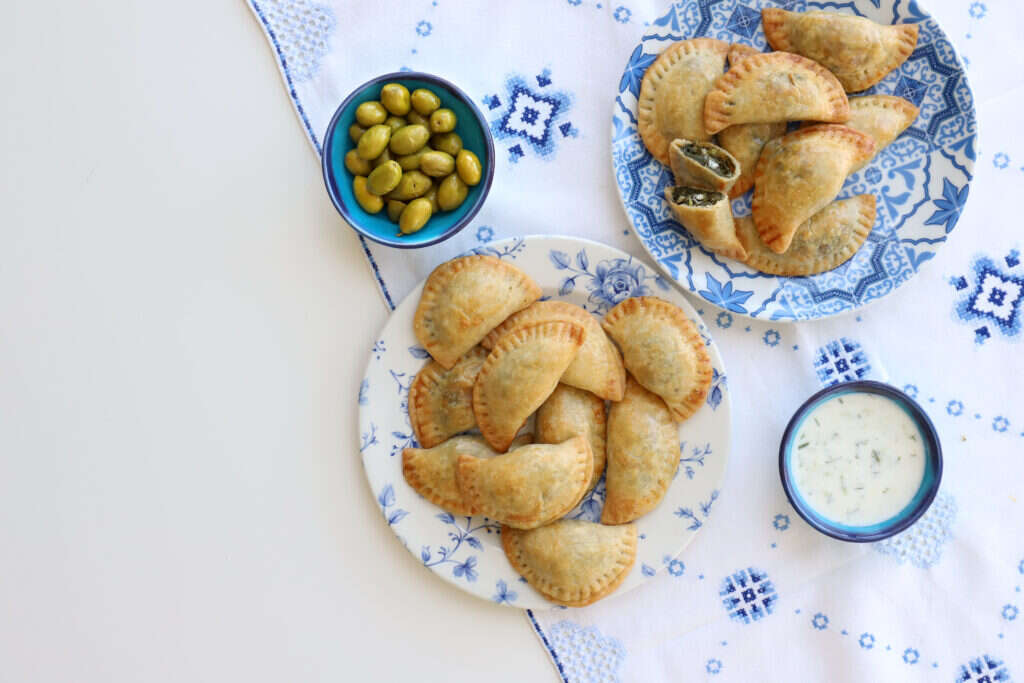 בורקיטס במילוי תרד וגבינה. | אפרת ליכטנשטט