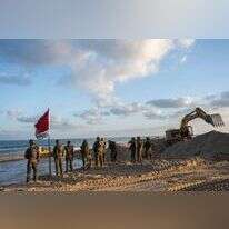 חיילי צה"ל בחוף הים ברצועת עזה. | דובר צה"ל חיילי צה"ל בחוף הים ברצועת עזה. | דובר צה"ל